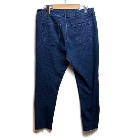 Nygard Dark Wash Stretch Demin Ankle Jeans Sz 14 EUC - Picture 2 of 6
